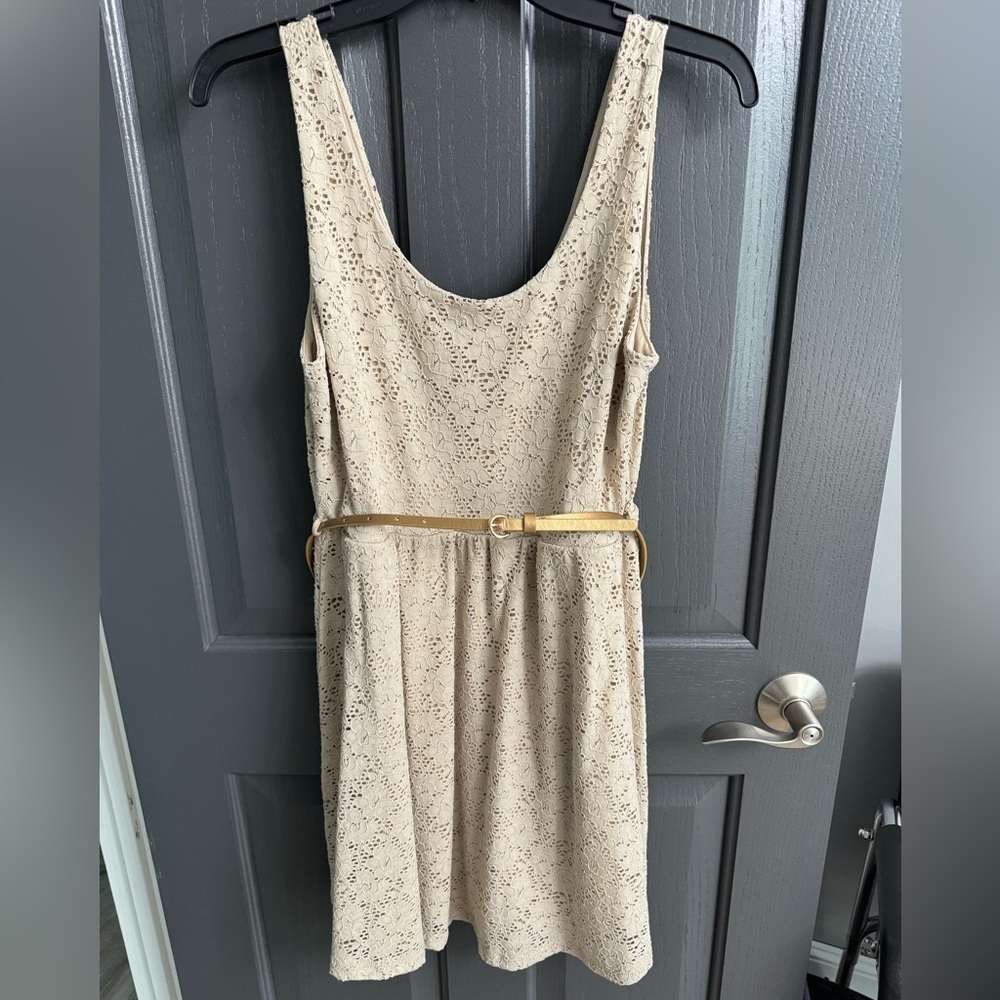 LE3NOUSA Tan Size Large belted Mini Dress stretchy extremely comfortable elegant